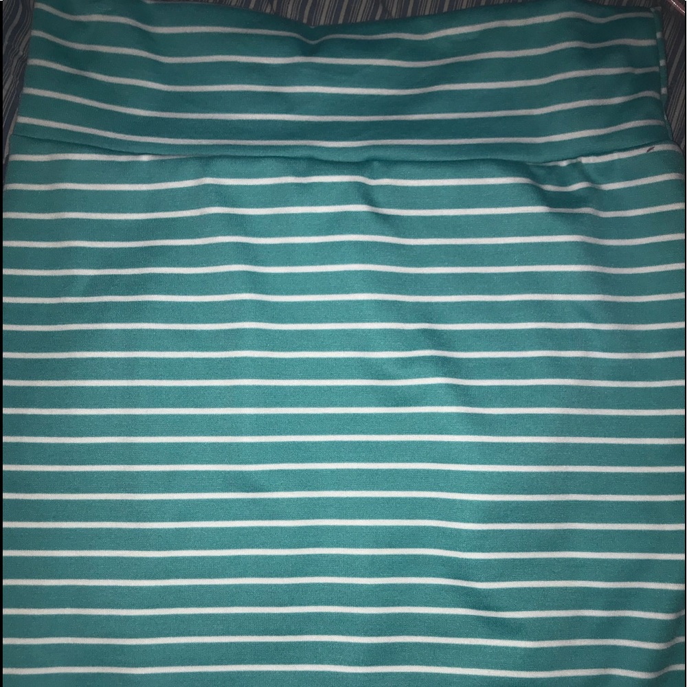 Lularoe cassie skirt